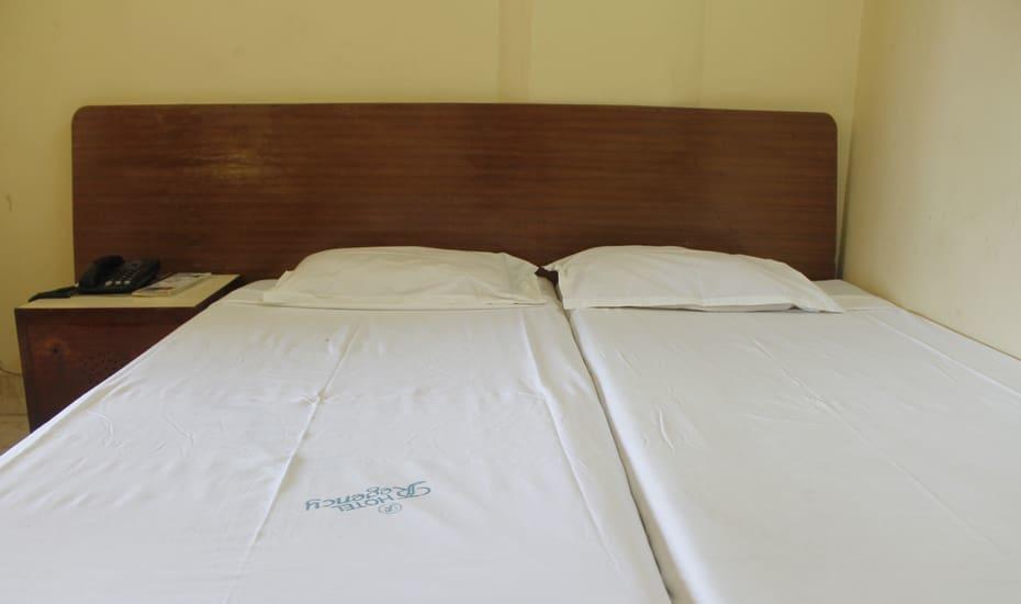 Hotel Regency Thiruvananthapuram Exteriör bild
