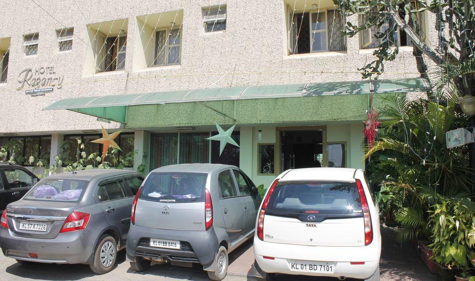 Hotel Regency Thiruvananthapuram Exteriör bild