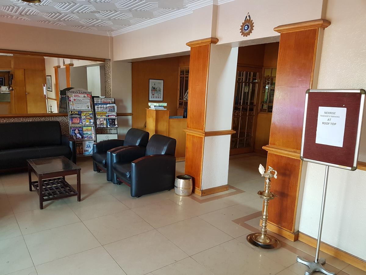Hotel Regency Thiruvananthapuram Exteriör bild